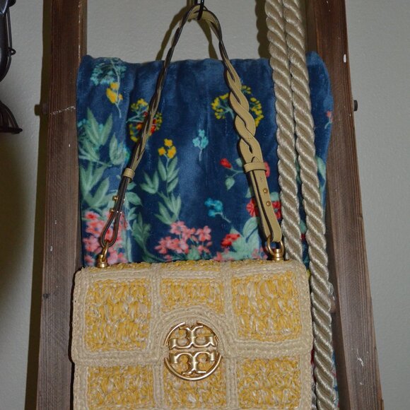 Tory Burch Miller Raffia Flap Shoulder Bag - Picture 1 of 12